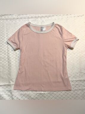 🛍️ 3/$25 | H&M Divided Light Pink Ringer T-Shirt with White Collar & Sleeve Trim